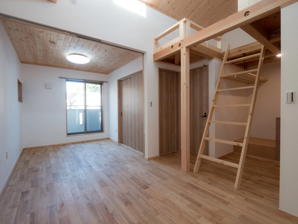 House filled with ingenuity 創意工夫の詰まった家