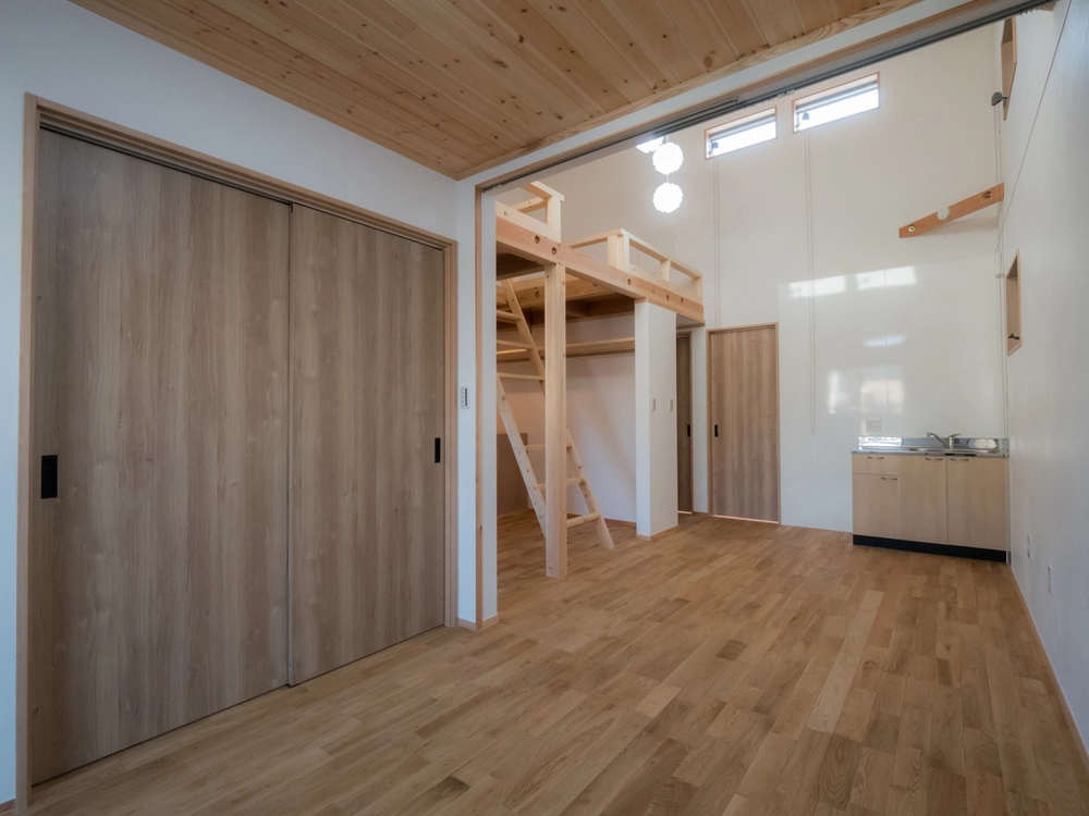 House filled with ingenuity 創意工夫の詰まった家